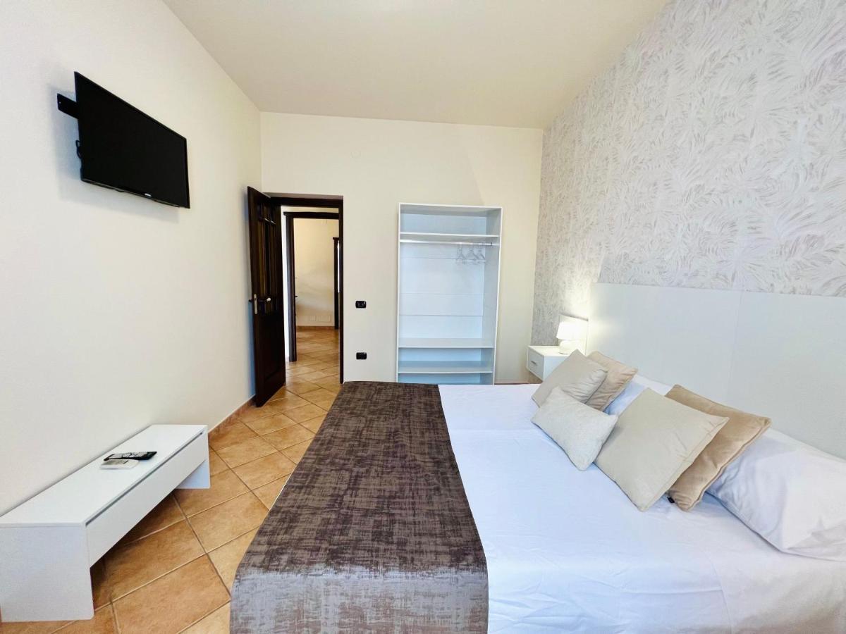 Hotel Casa Aieddu Terrasini Esterno foto